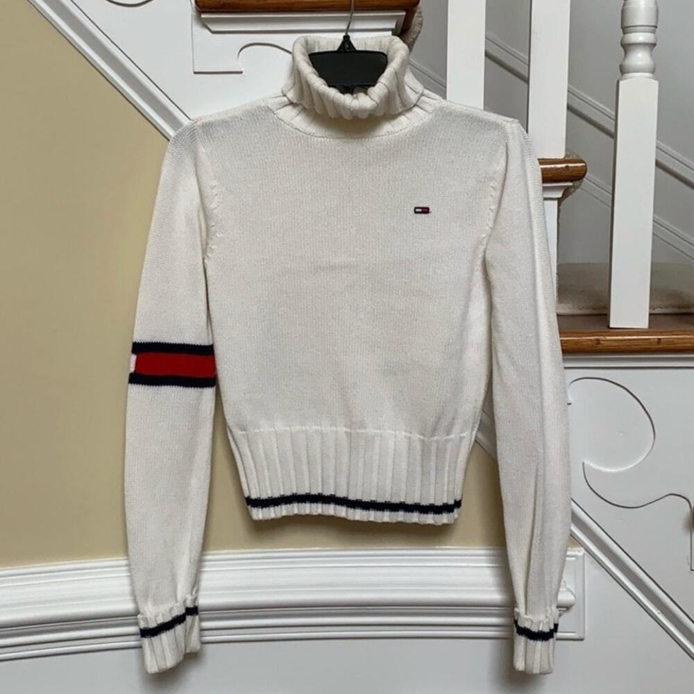 Vintage Y2K Tommy Hilfiger sweater red,navy stripes on sleeves and hem, sz L